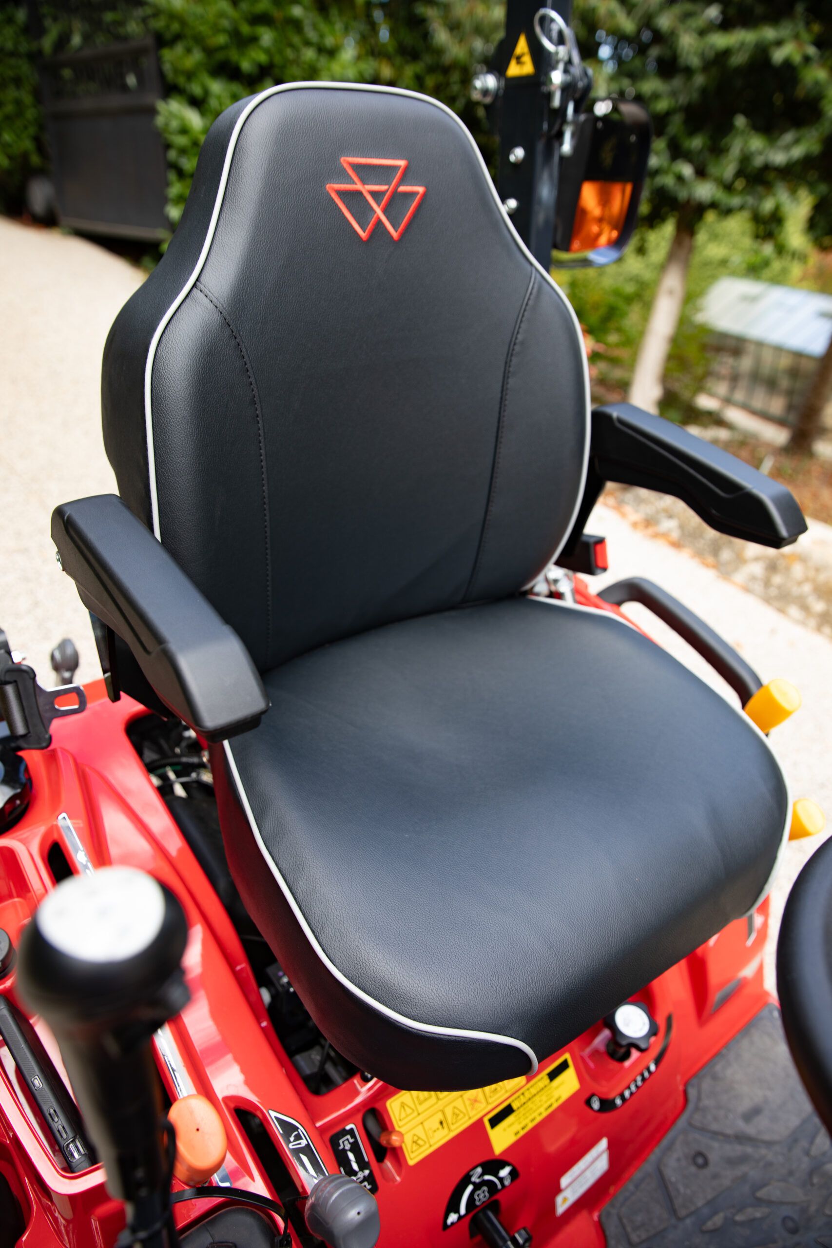 MF 1GC Seat