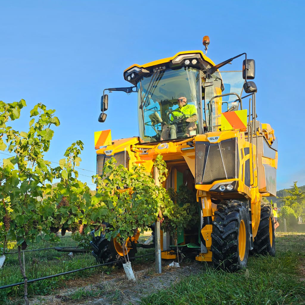 Gregoire GL8 Harvester